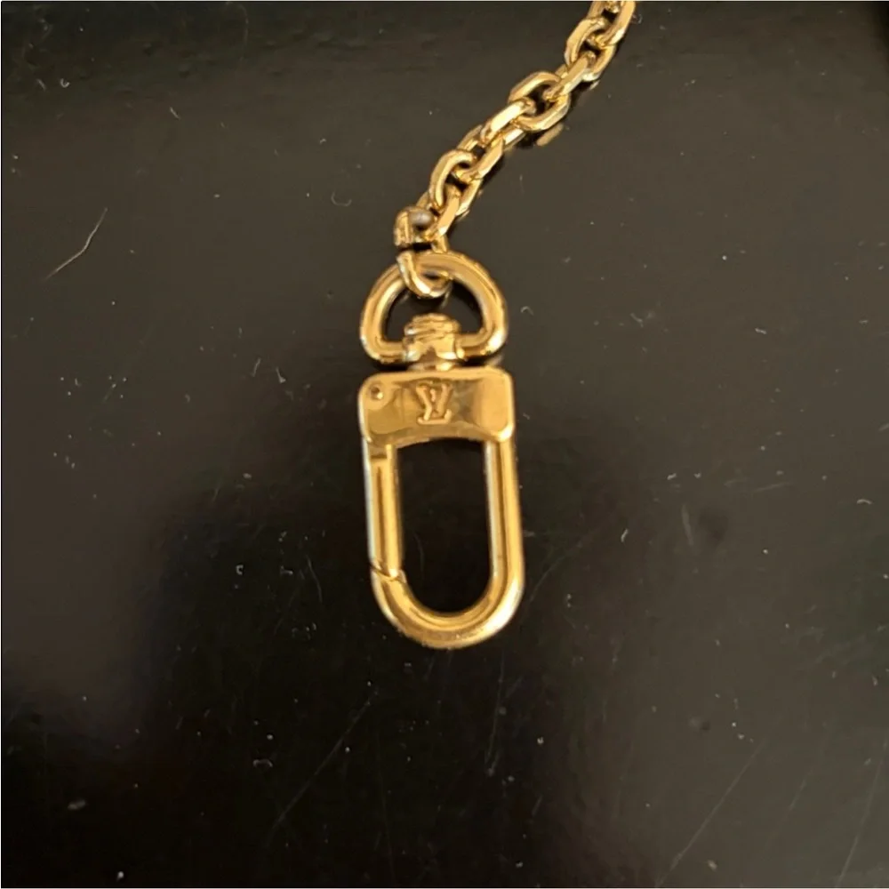 Louis Vuitton Monogram Canvas Key Pouch - Picture 7 of 12